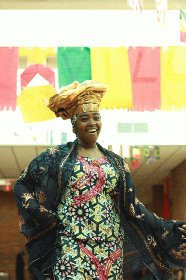 Sophomore+Mubinah+Khaleel+represents+Nigeria+for+the+Global+Village+fashion+show.+Photo+by+Halley+Hollis