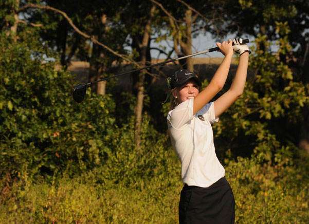 Girls golf team hangs onto undefeated title