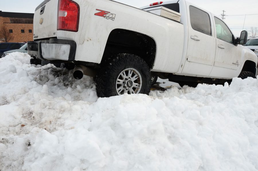 Snow causes parking lot jam