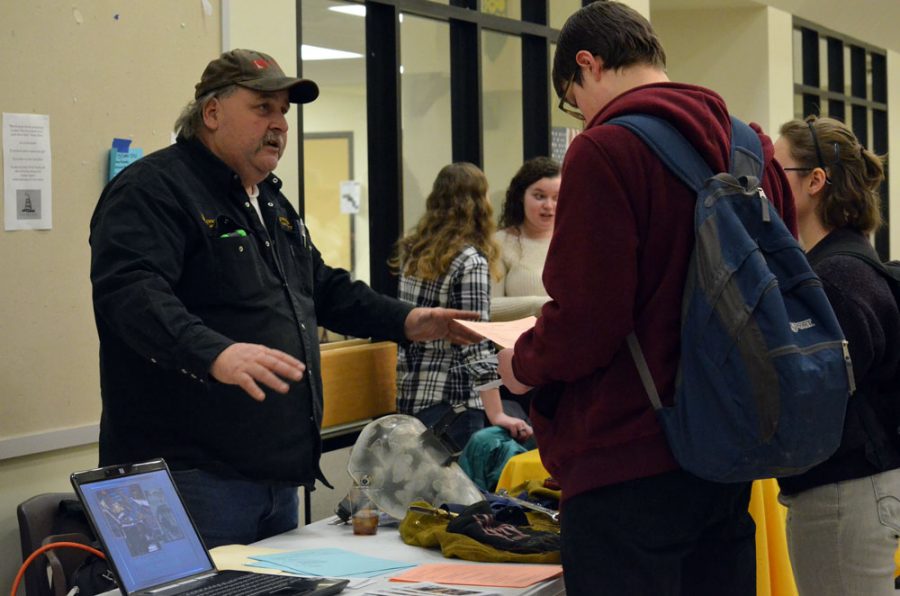 Course fair provokes thoughtful decision making