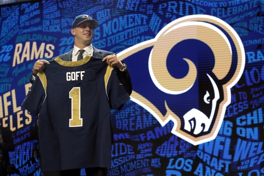 California%C2%92s+Jared+Goff+poses+for+photos+after+being+selected+by+the+Los+Angeles+Rams+as+the+first+pick+in+the+first+round+of+the+2016+NFL+football+draft%2C+Thursday%2C+April+28%2C+2016%2C+in+Chicago.+%28AP+Photo%2FCharles+Rex+Arbogast%29