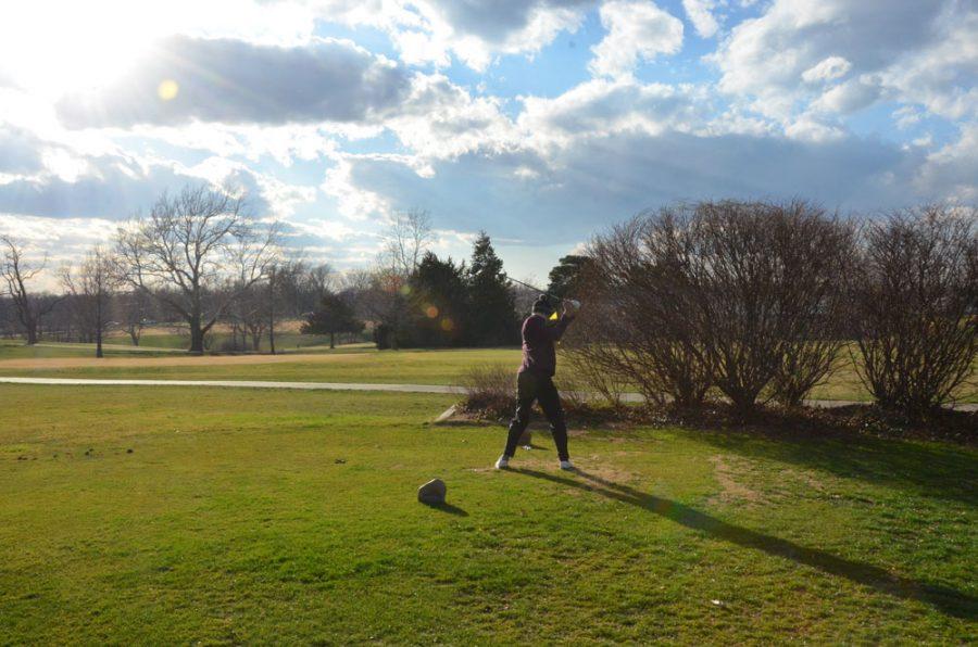 Boys golf takes first at Old Hawthorne match