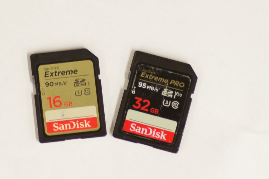 Your SD card is the issue, not RAW photos