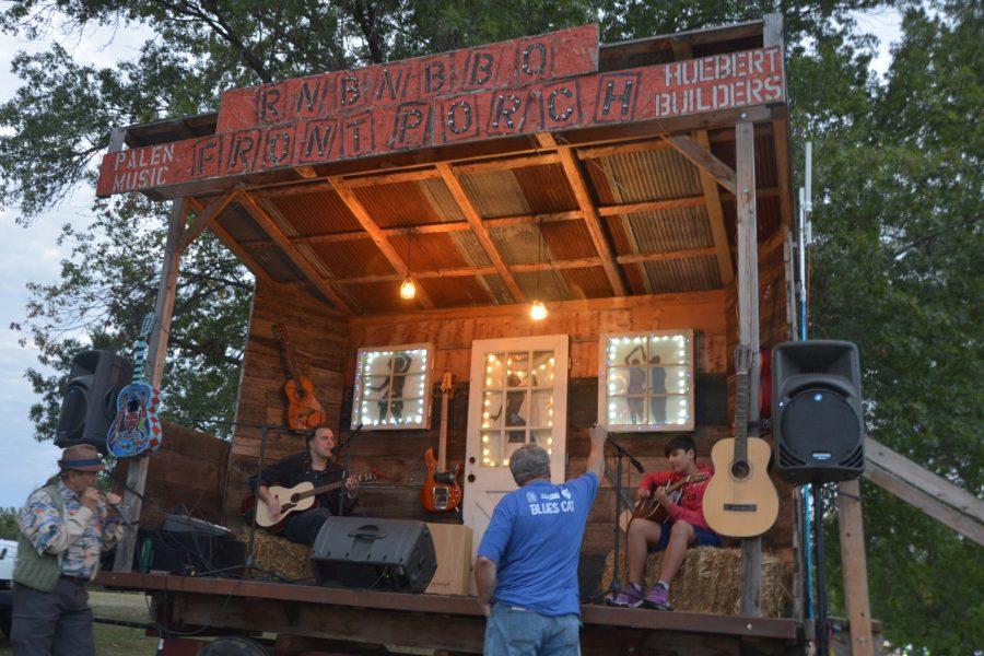 Front Porch Stage. Photo by Bailey Stover.