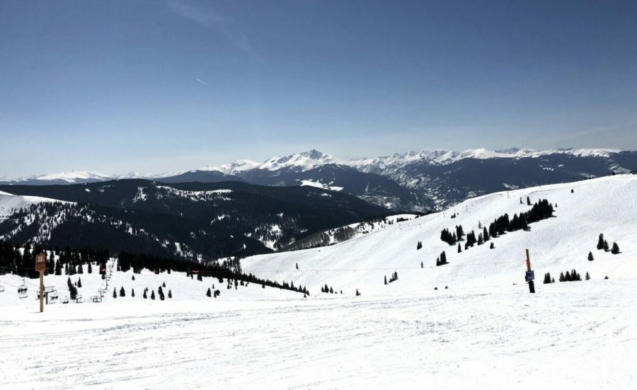 On+a+family+vacation+at+Beaver+Mountain+Resort%2C+white+snow+layers+the+skiing+slopes.+Photo+by+Maddie+Orr