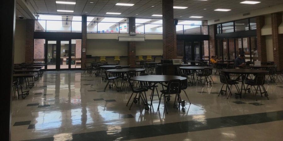 The RBHS cafeteria is cleared after B lunch at 12:43 p.m. CPS and the City of Columbia entered a partnership to implement new kinds of recycling in schools across Columbia. Photo by Emily Dearing