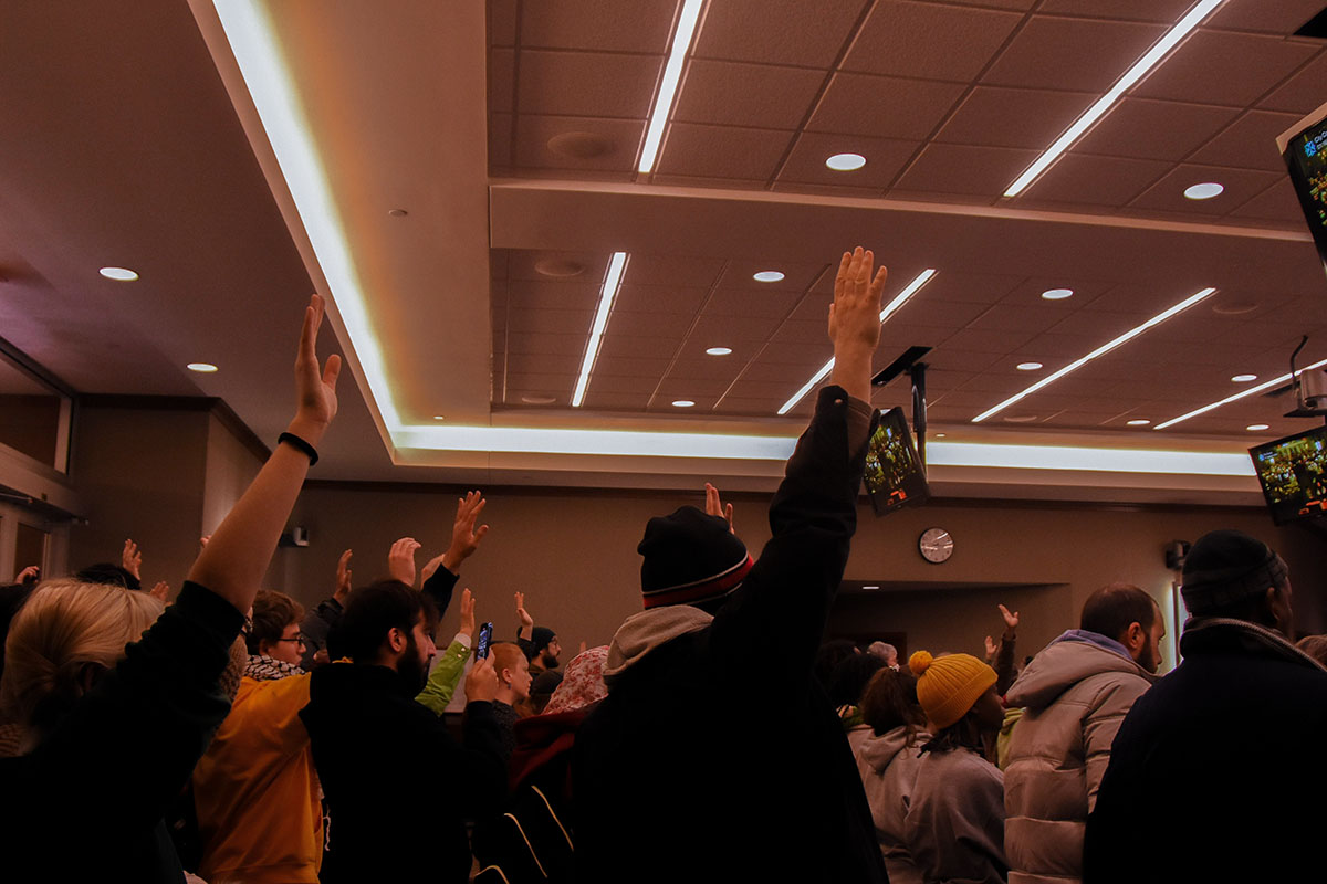 During the City Council Meeting on Jan. 16, the audience raised their hands to show support for a ceasefire. Later that night, Mayor Buffaloe signed a proclamation calling for a ceasefire. 